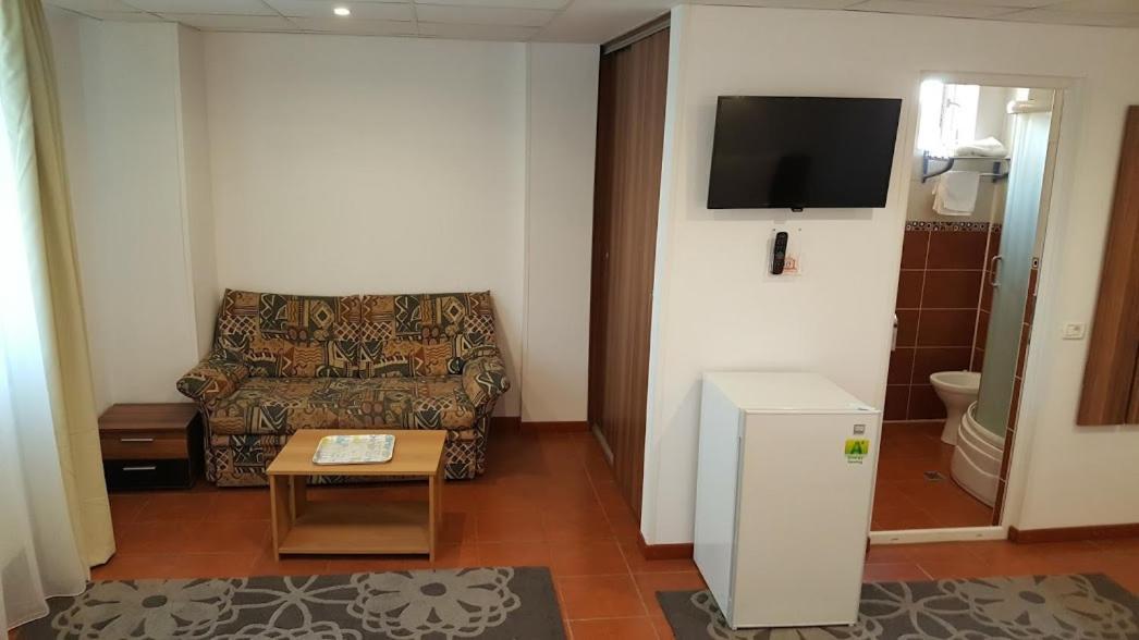 Hotel Viva Ploieşti Eksteriør billede